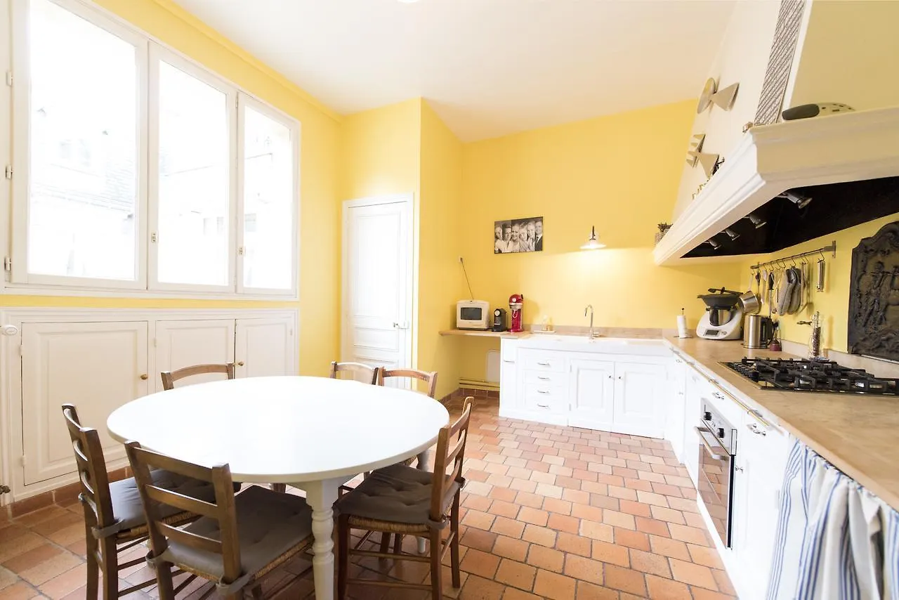 Veeve - Duplex Near Trocadero